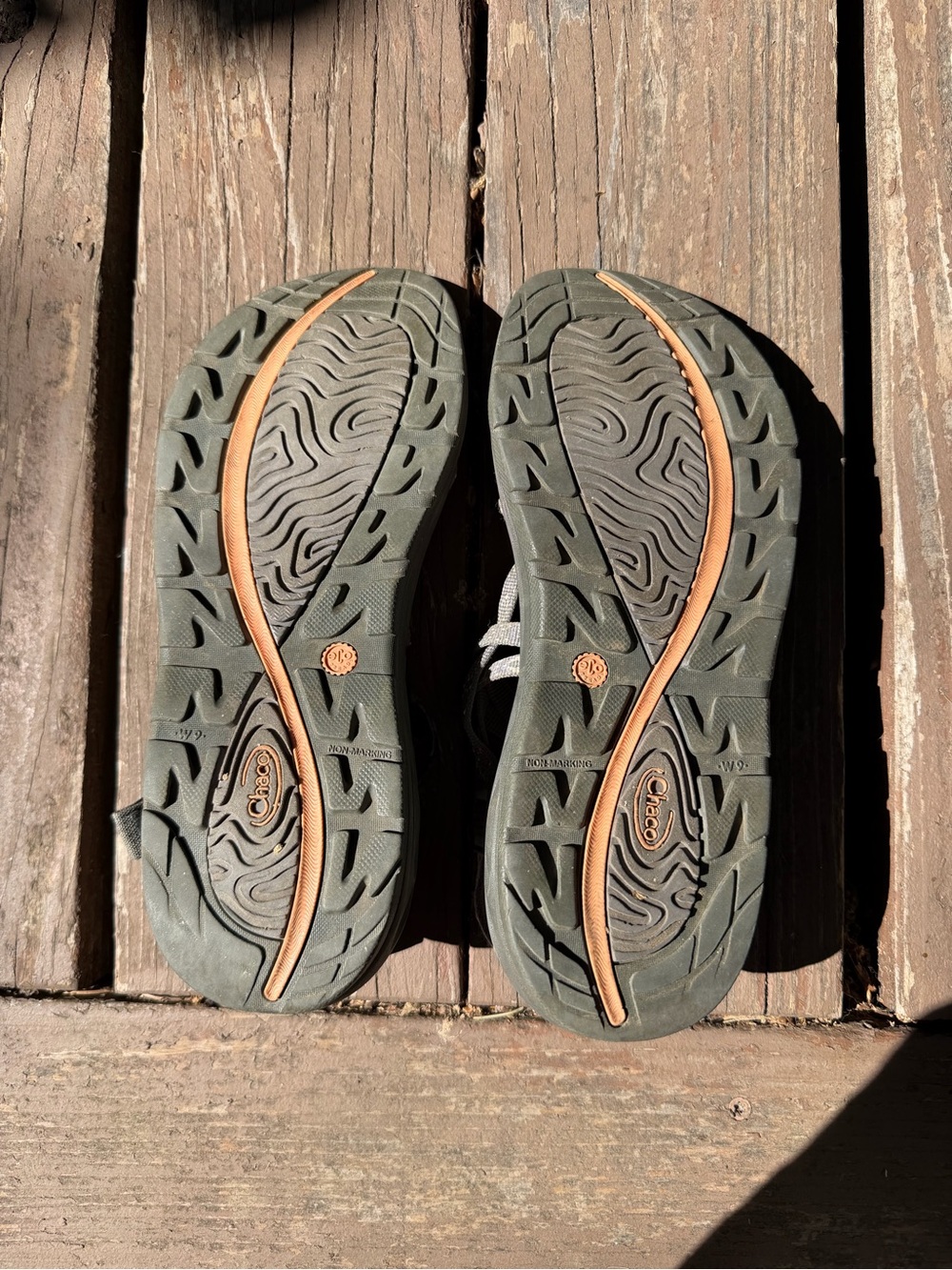 Chaco Womens Size 9 - Picture 6 of 6